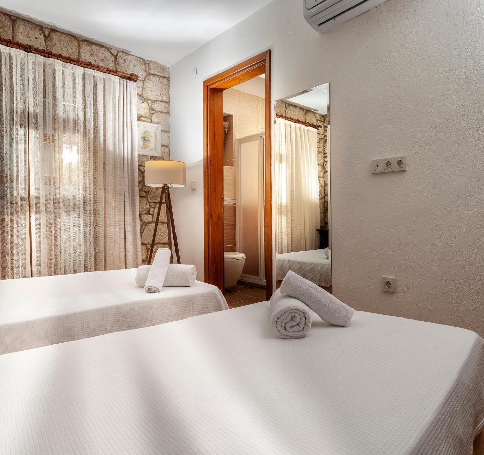 Flores Hotel Alaçatı Extérieur photo